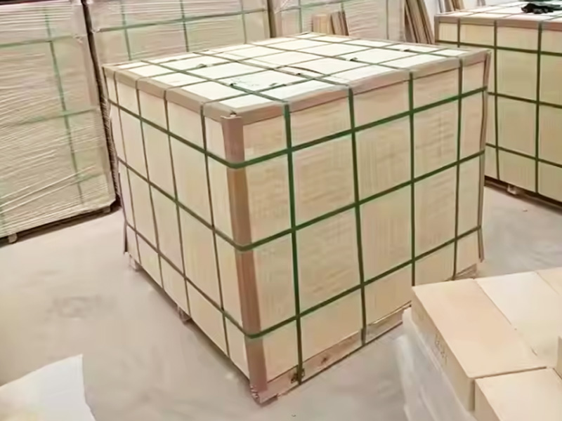 Packing Details of Refractory Bricks (1)