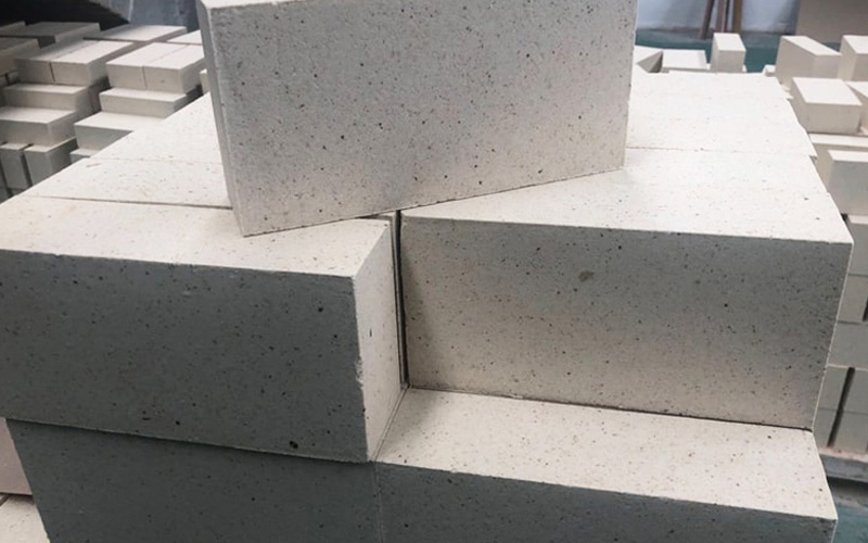 Wear-Resistant Refractory Materials for CFB Boilers